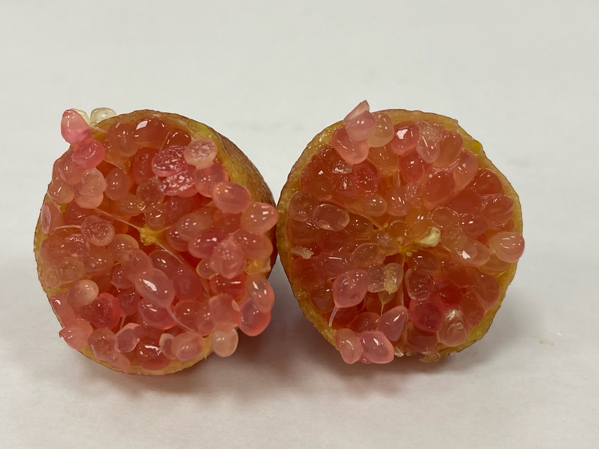 Detalle finger Lime rojo ecológico